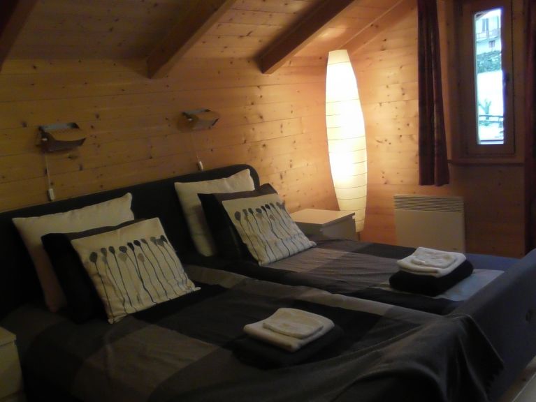 Chalet Le Passe-Temps met privé-sauna