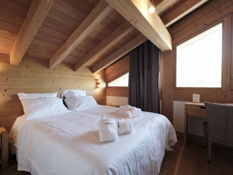 Chalet Caseblanche Myriel met open haard, sauna en whirlpool