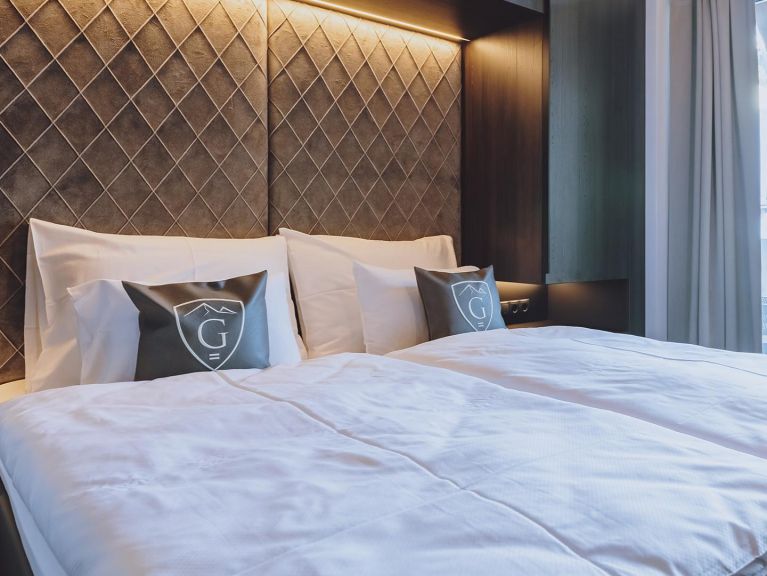 Appartement Glemm by Avenida Penthouse met bergzicht privé-sauna en whirlpool