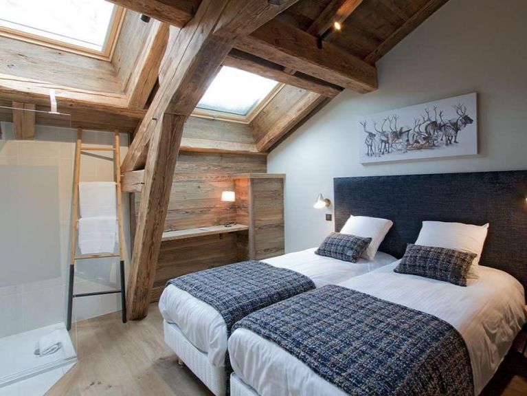 Chalet Le Lys met privé-zwembad