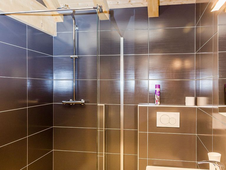 Chalet Le Bois Brûlé met privé-sauna en buiten-whirlpool