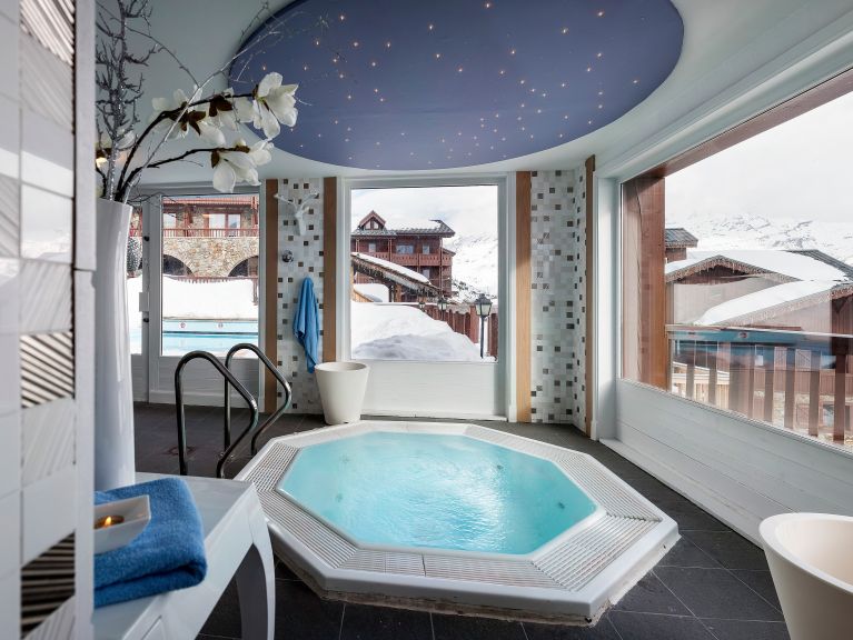 Chalet-appartement Résidence Village Montana met open haard