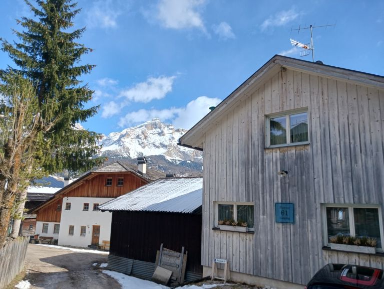 Chalet Picenin