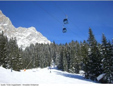 Skidorp Gezellig en pittoresk wintersportdorp met veel mogelijkheden-2