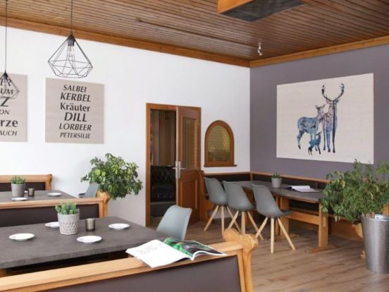 Chalet Edelweiss am See-5