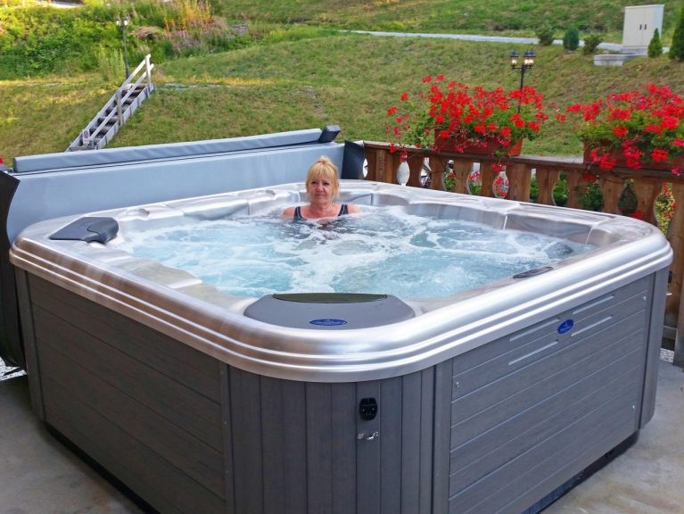 Chalet Charmille met sauna en buiten-whirlpool