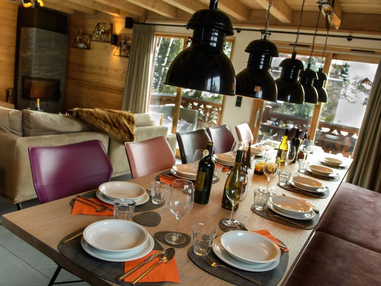 Chalet Le Hameau des Marmottes met familiekamer en sauna
