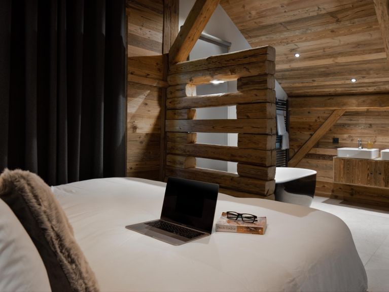 Chalet Ferme du Rys met buiten-whirlpool, zondag t/m zondag