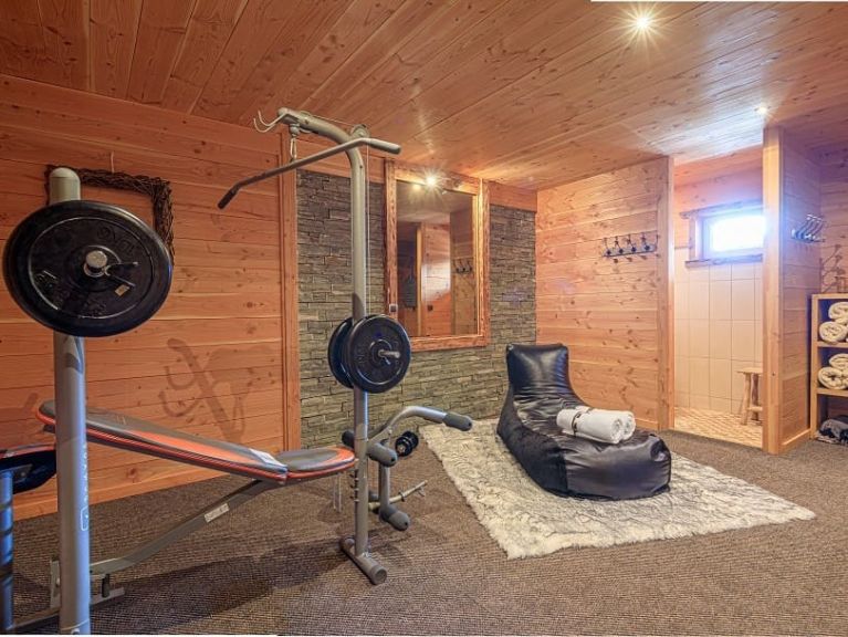 Chalet-appartement Le Savoyard met buiten-whirlpool