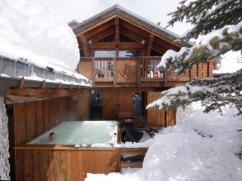 Blanchot (voorheen Carlina) inclusief catering met sauna en jacuzzi