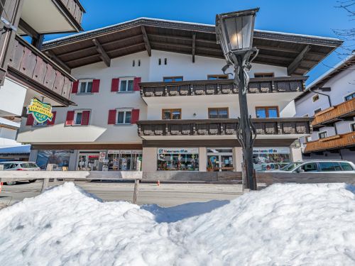 Appartement Janita Penthouse met sauna, zondag t m zondag 10 personen Tirol