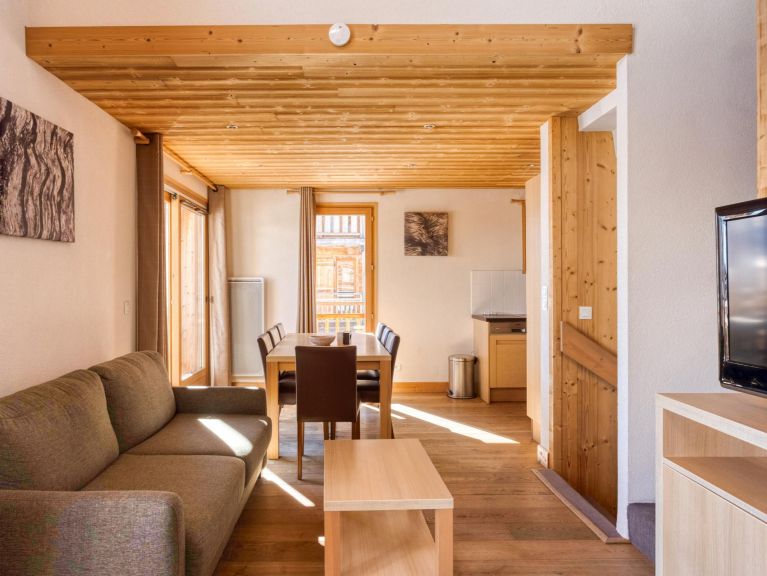 Chalet-appartement Les Portes du Grand Massif twee-onder-een-kap chalet