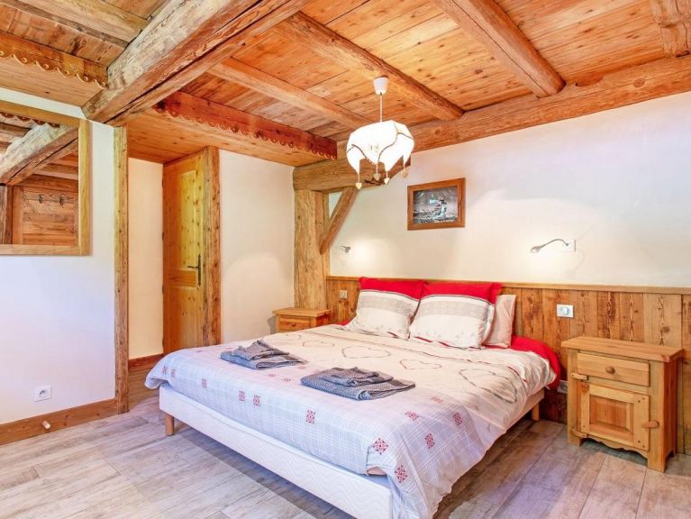 Chalet de Ferme Farmhouse + Perle des Neiges