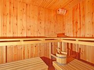 Chalet Les Etoiles met sauna en buiten-whirlpool-13
