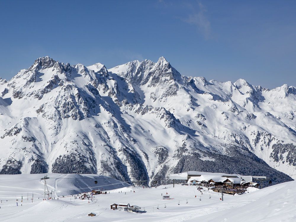 Alpe d'Huez uitkijk - copyright: SATA