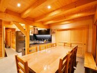 Chalet Vonnes gehele chalet, met privé-sauna-7