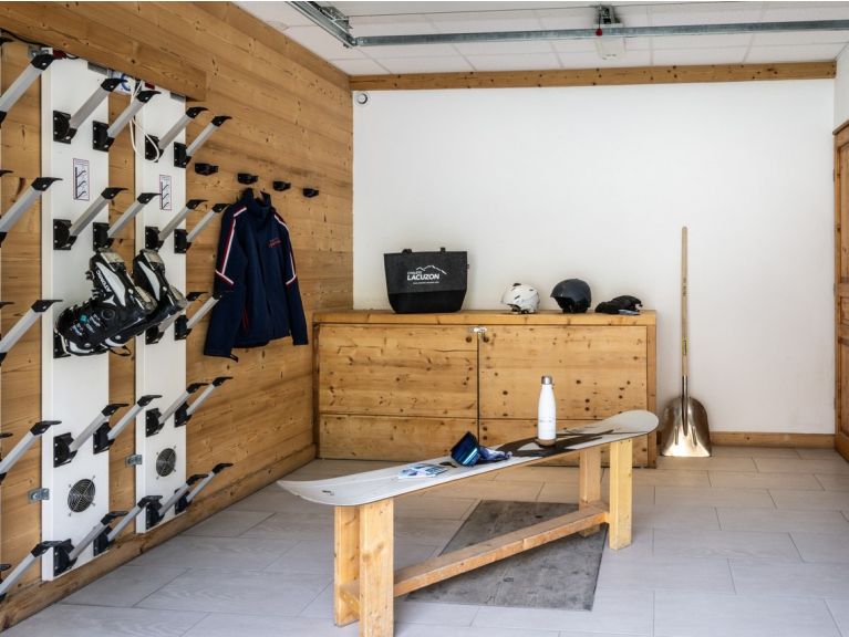 Chalet Lacuzon Snow Mountain