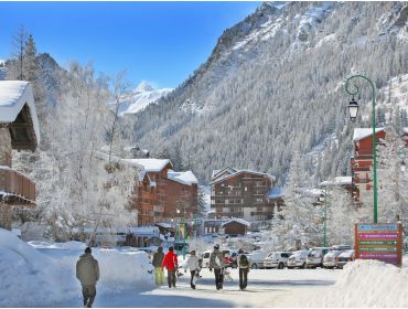 Skidorp Charmant wintersportdorpje met veel faciliteiten nabij Italië-4