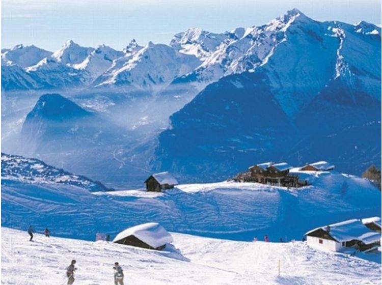 Skidorp Gezellig en authentiek wintersportdorpje bij Les Quatre Vallées-1