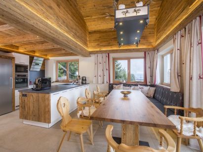 Chalet Edelweissalm max. 10 volw. en 2 kinderen-2