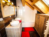 Chalet le Mas des Neiges met whirlpool en hammam-19