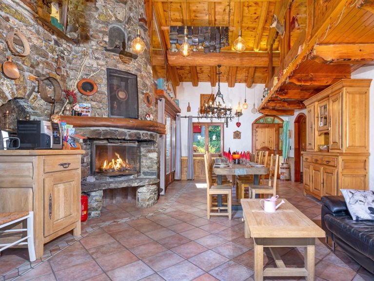 Chalet Villaroger met buiten-whirlpool en infraroodsauna