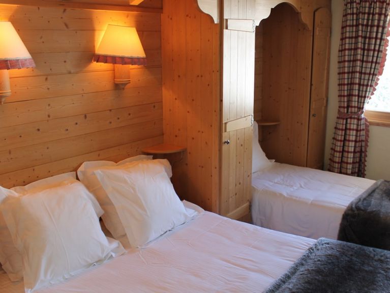 Chalet Adelphine met privé-whirlpool