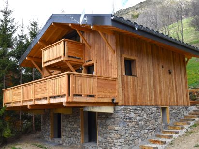 Chalet Sagha-1