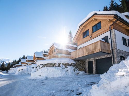 Chalet Riesneralm Edelweiss Lodge - 8-10 personen Chalet Riesneralm Edelweiss Lodge - 8-10 personen