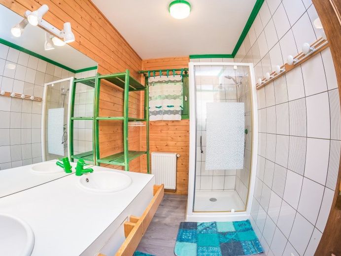 Chalet La Couqueille met buiten-whirlpool