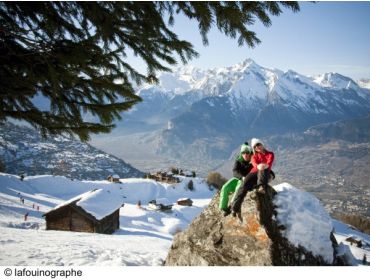 Skidorp Gezellig en authentiek wintersportdorpje bij Les Quatre Vallées-6