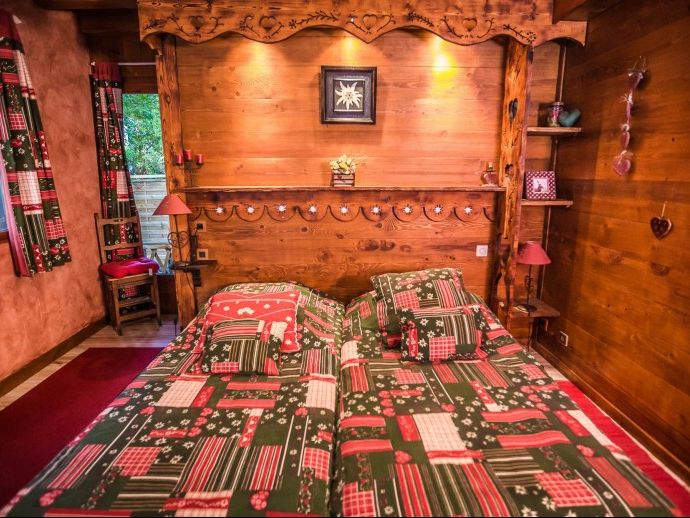 Chalet La Couqueille met buiten-whirlpool