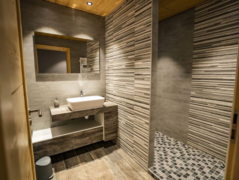 Chalet Entre Vous met buiten-whirlpool