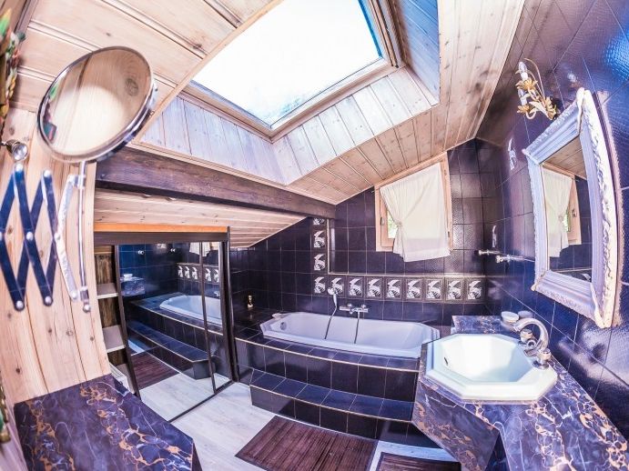 Chalet La Couqueille met buiten-whirlpool