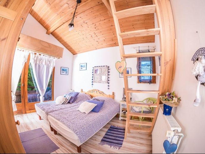 Chalet La Couqueille met buiten-whirlpool