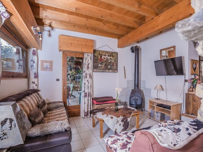Chalet La Couqueille met buiten-whirlpool