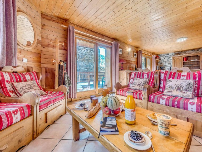 Chalet-appartement Gypaete met buiten-whirlpool