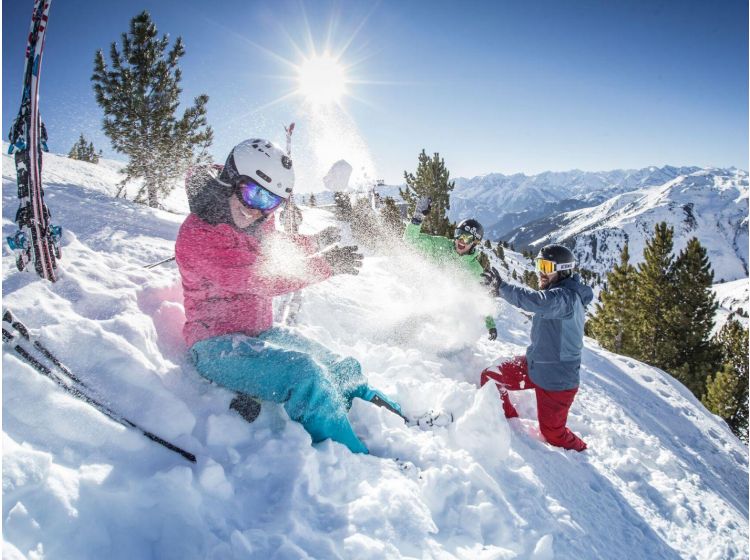 Skidorp Centraal gelegen wintersportdorp met veelzijdig skigebied-1