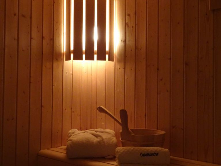 Chalet Caseblanche Viperae met sauna en whirlpool