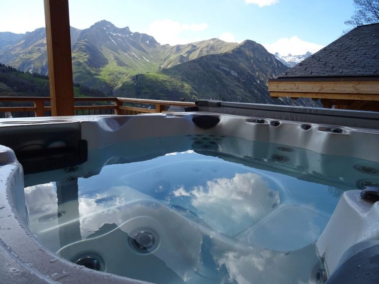 Chalet Caseblanche Viperae met sauna en whirlpool