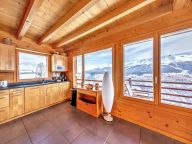 Chalet sur Piste met privé-sauna-8