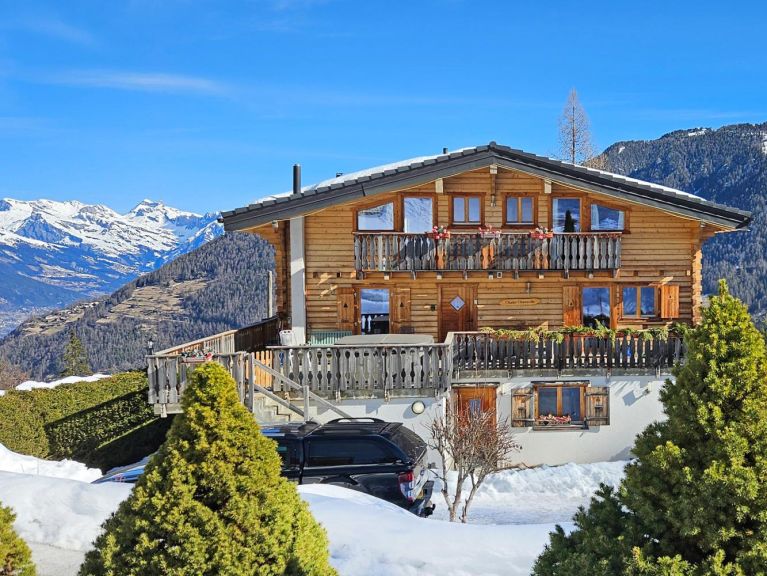 Chalet Charmille met sauna en buiten-whirlpool