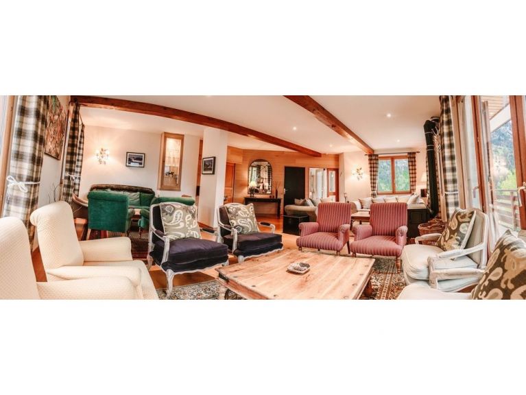 Chalet Saskia met sauna en buiten-whirlpool