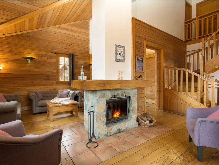 Chalet de L'Altiport Type DGB o.a. Anika B