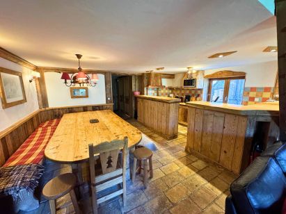 Chalet Necou met sauna-2