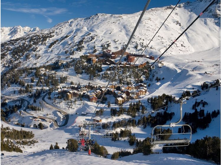 Skidorp Hooggelegen wintersportdorp voor de gevorderde skiër-1