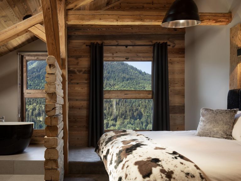 Chalet Ferme du Rys met buiten-whirlpool, zondag t/m zondag