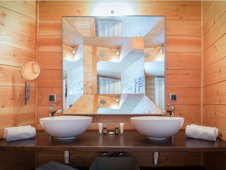 Chalet-appartement Le Savoyard met buiten-whirlpool