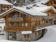 Chalet du Cocoon Mont-Blanc met buiten-whirlpool-22