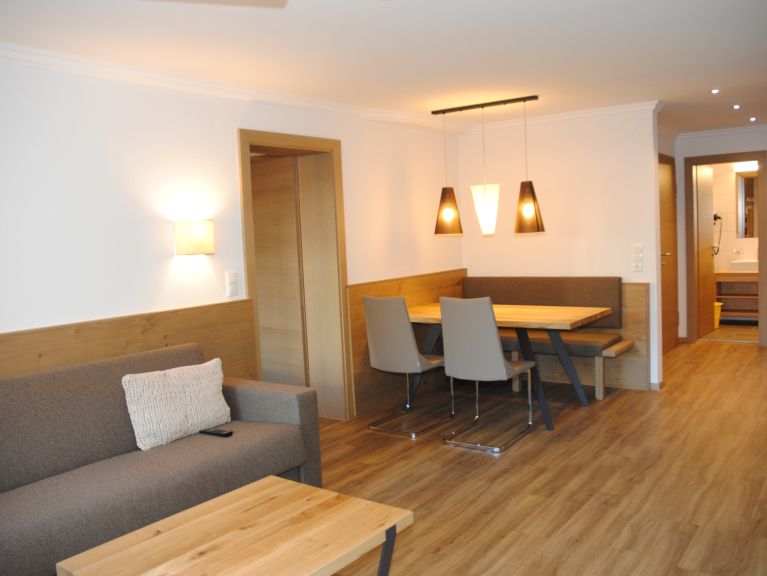 Chalet-appartement Schrofenblick Horberg